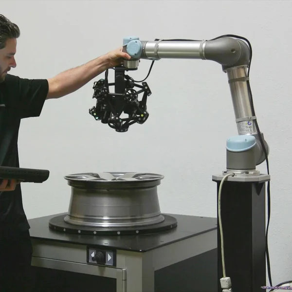 Universal Robots UR16e - Image 4