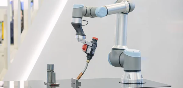 Universal Robots UR16e - Image 3